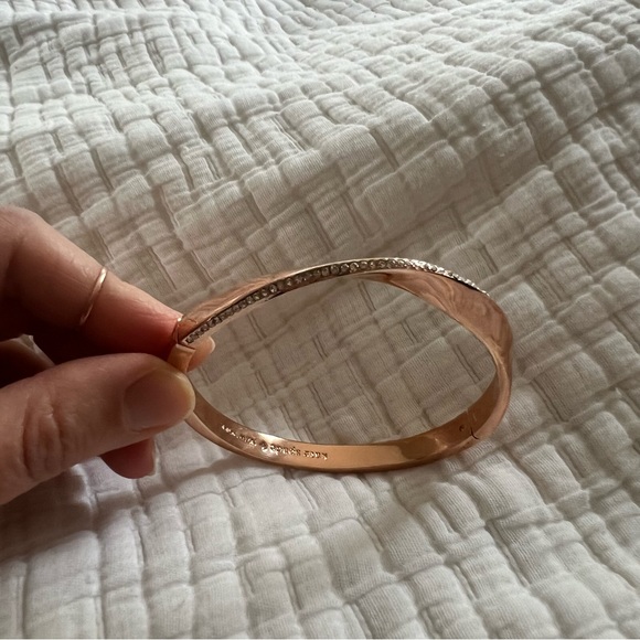 Kate spade Do The Twist Pave Hinged Bangle - Picture 6 of 10